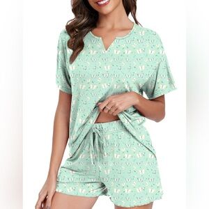 Mint Green Butterfly Print Women's Pajama Set, Size 2XL - NWT